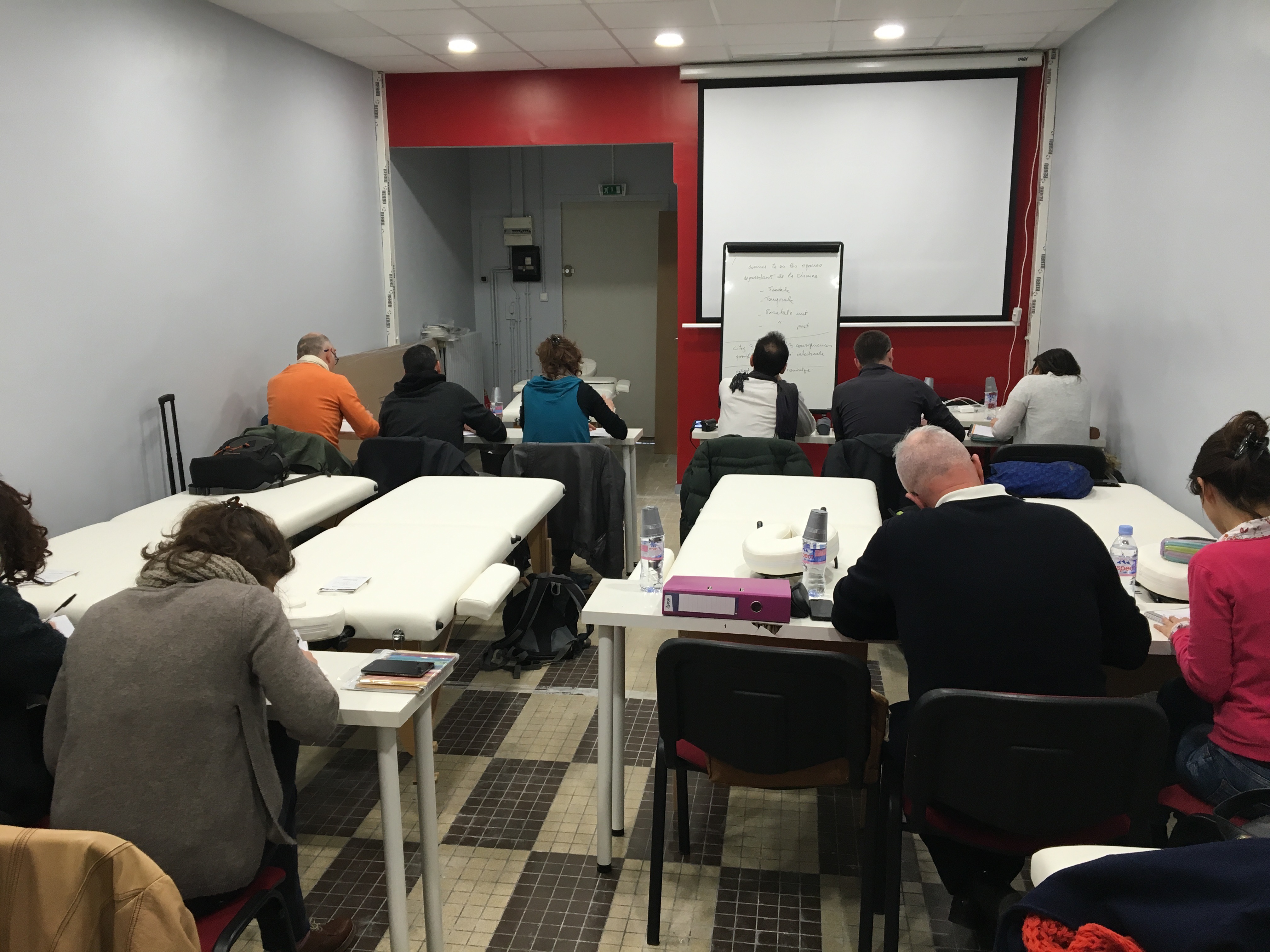 FORMATION EN METHODE POYET. DES COURS THEORIQUES ET PRATIQUES